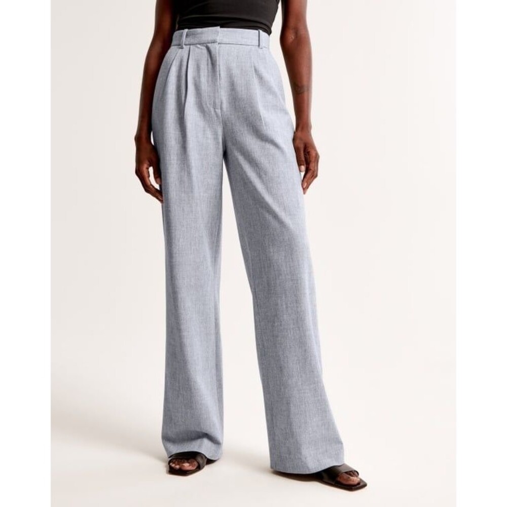 Abercrombie & Fitch Curve Love Pleated Wide-Leg Dress Pants – Size 14